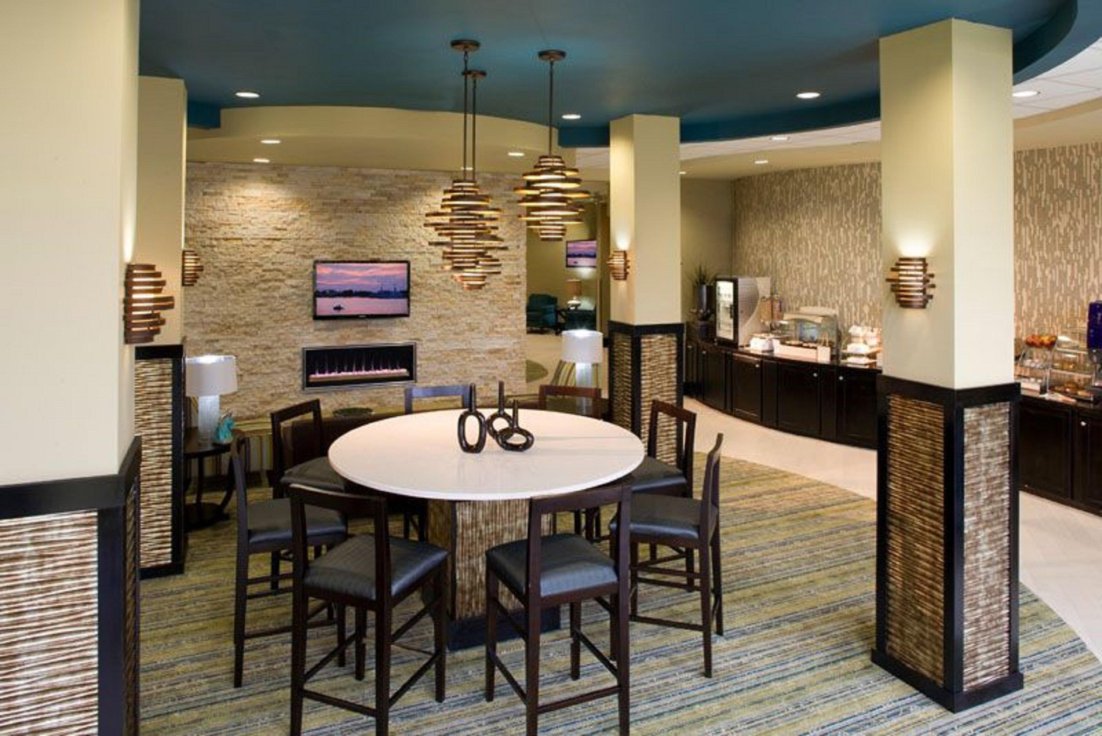 Holiday Inn Express Waycross Ngoại thất bức ảnh