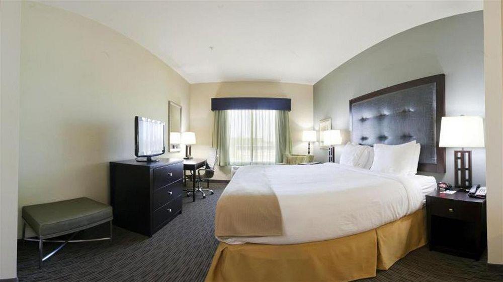 Holiday Inn Express Waycross Ngoại thất bức ảnh