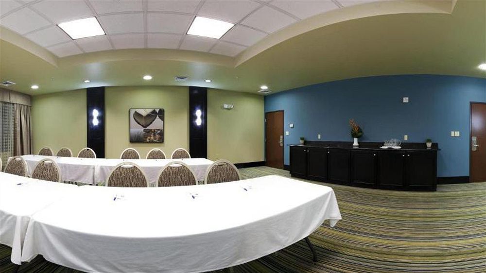 Holiday Inn Express Waycross Ngoại thất bức ảnh