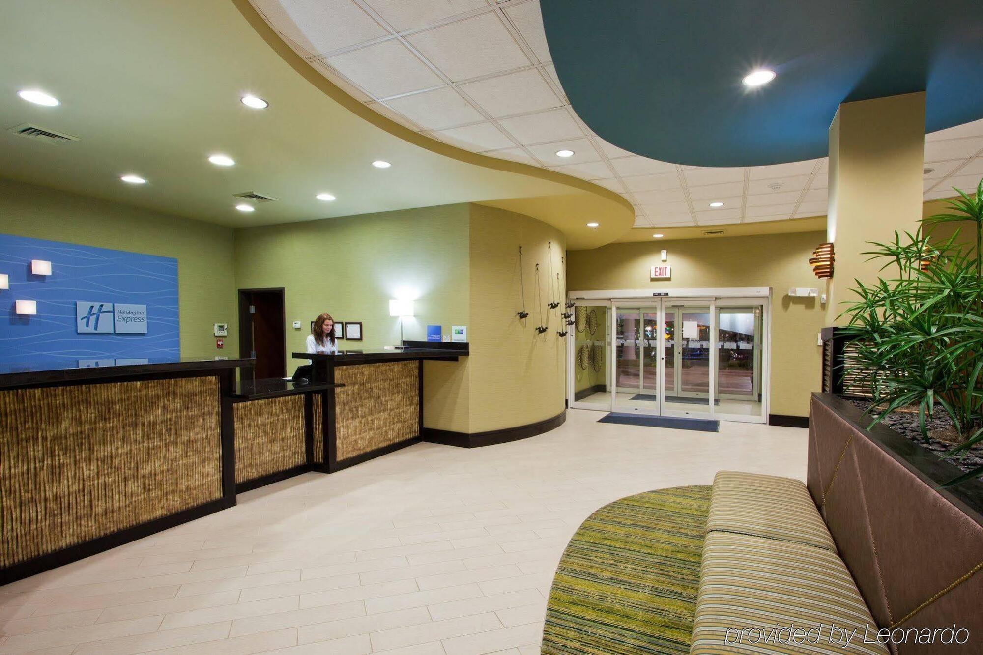 Holiday Inn Express Waycross Ngoại thất bức ảnh